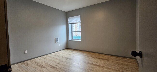 Building Photo - 2826 Rucker Ave