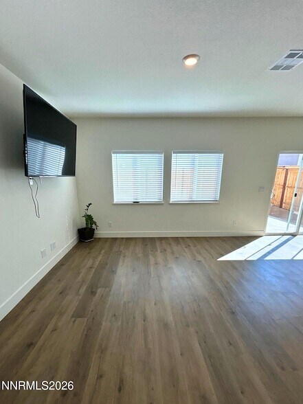 Building Photo - 1933 Muscovite Dr