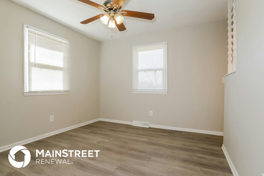 Building Photo - 1914 Willow St