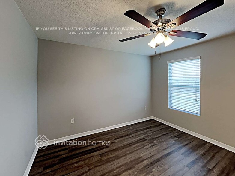 Building Photo - 2205 Blue Highlands Dr