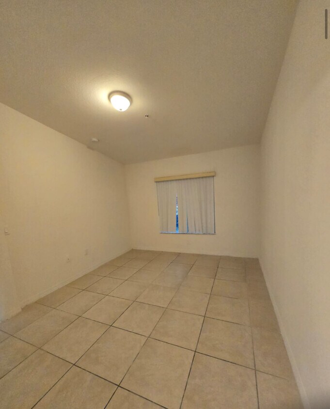 Building Photo - 3868 SW 48th Ave