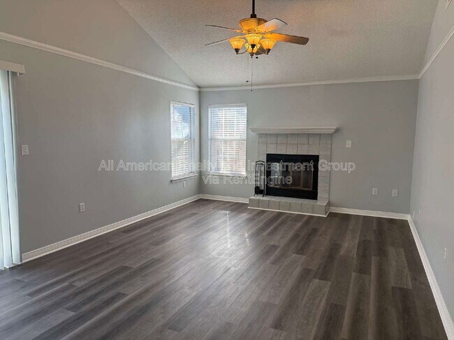 Building Photo - 1922 Heartland Dr