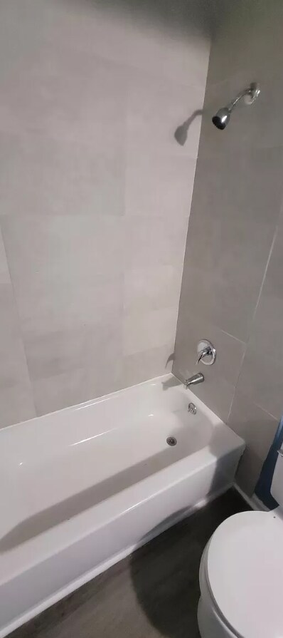 Building Photo - 744 N 70th St