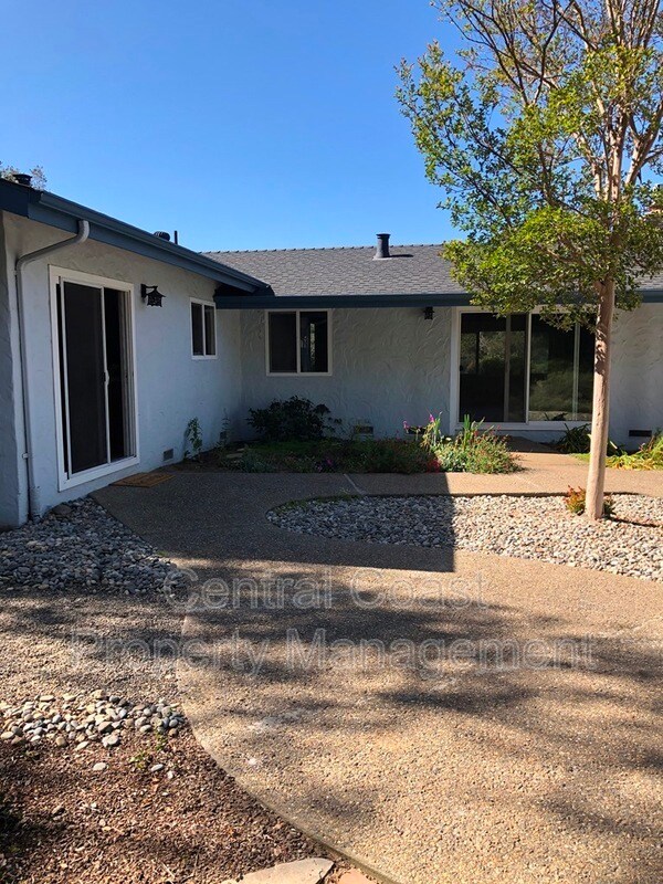 Building Photo - 17959 Berta Canyon Rd