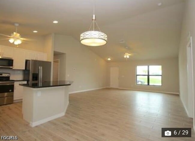 Building Photo - 2136 SW 8th Pl