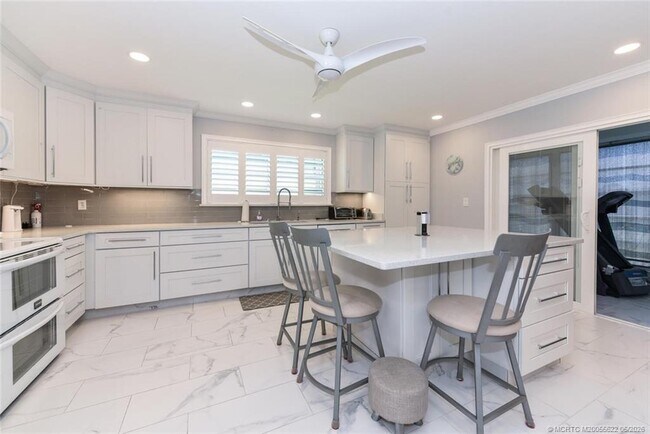 Building Photo - 2600 S Kanner Hwy