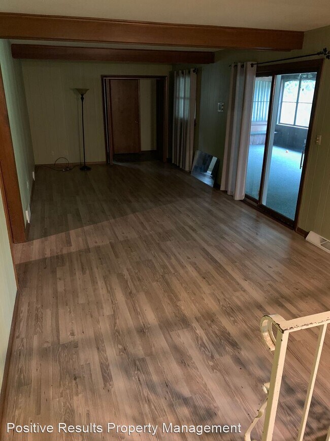 Building Photo - 4 br, 2.5 bath House - 1612 Aragona