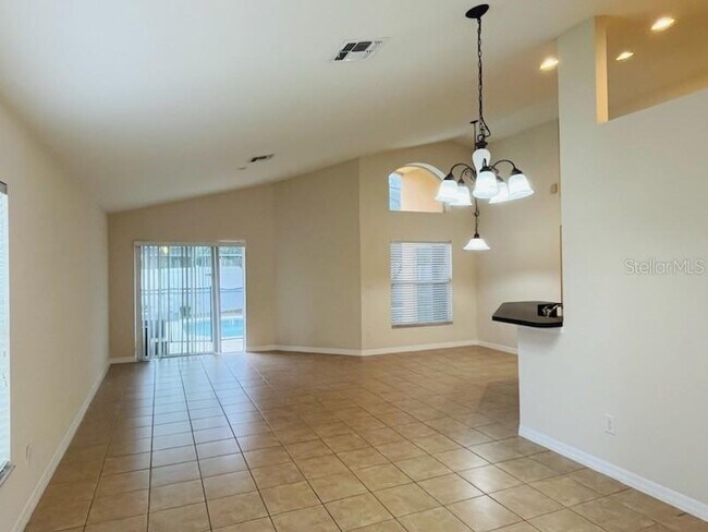 Building Photo - 2537 Dharma Cir