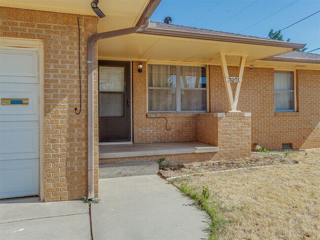 Building Photo - 3801 NW 51st St