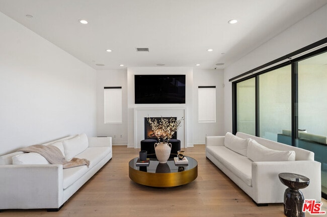 Building Photo - 20712 Deer Grass Ct