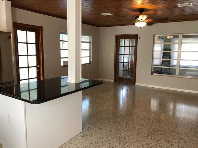 Building Photo - 80 Beverly Cir