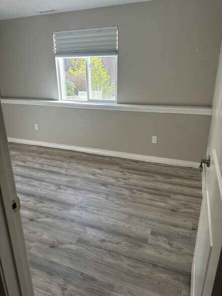 Building Photo - 108 Conejo Pl