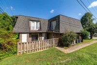Building Photo - 9104 Woodpark Ln NW