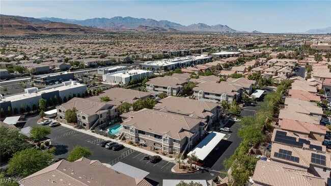 Building Photo - 9330 W Maule Ave