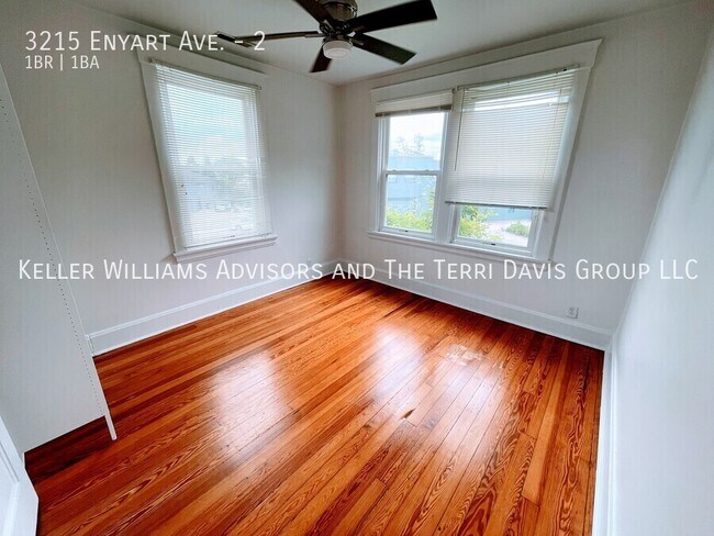 Building Photo - 3215 Enyart Ave