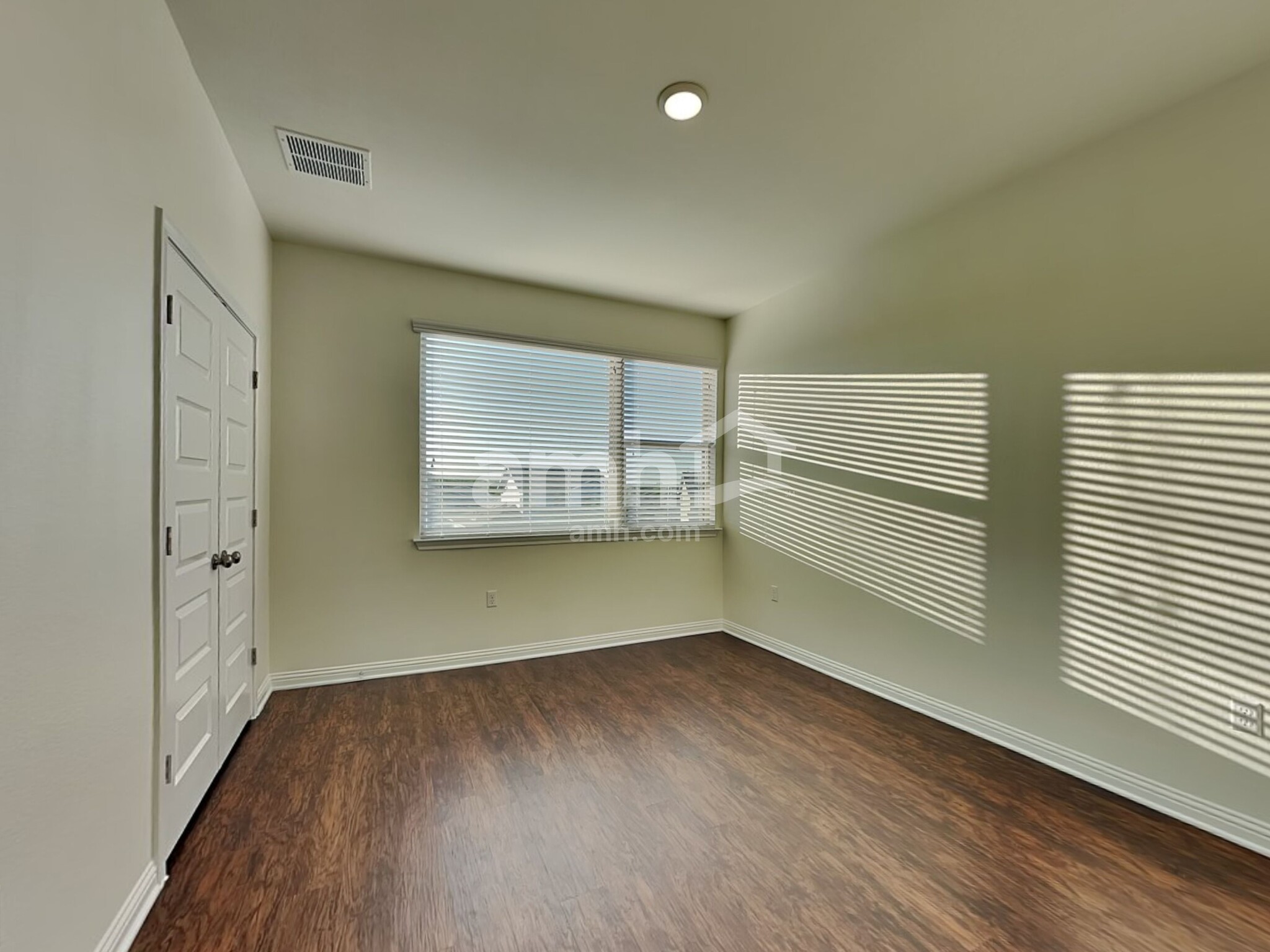 Building Photo - 5813 Monmarte Cove