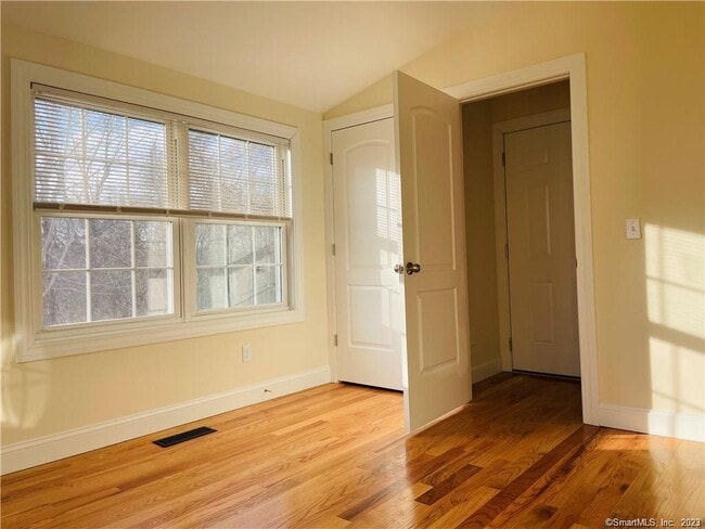 Building Photo - 31 Brainerd Rd