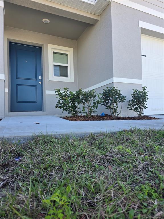 Building Photo - 3340 Pine Lily Ave