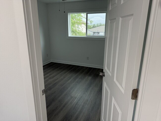 Building Photo - 7651 Oak Chase