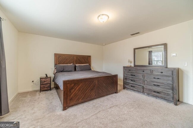 Building Photo - 222 Knightsbridge Ln