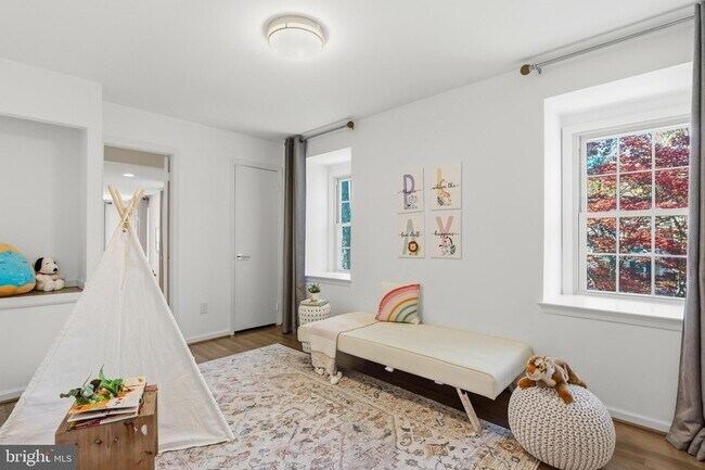 Building Photo - 9312 Sprinklewood Ln