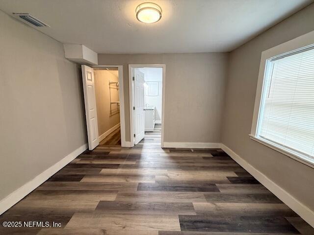 Building Photo - 222 9th St S