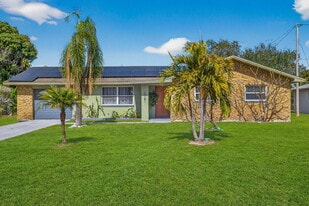 Building Photo - 1781 Coral Point Dr