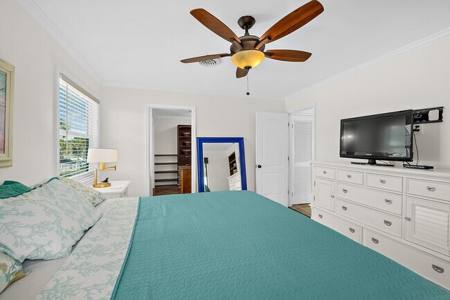 Building Photo - 8851 A1A S