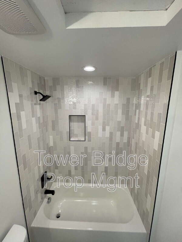 Building Photo - 2839 Taft St