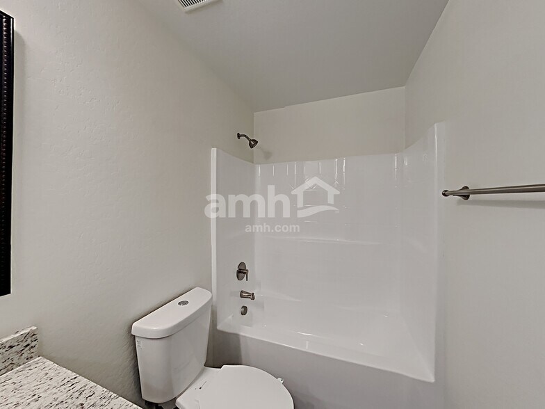 Building Photo - 5280 S 237th Ln