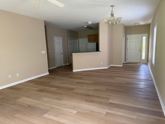Building Photo - Fully Renovated 2 Bedroom/ 2 Bathroom Home with Garage-Village at Old Towne