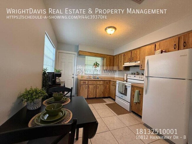 Building Photo - 10812 Hannaway Dr