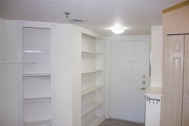 Building Photo - 3145 NE 184th St