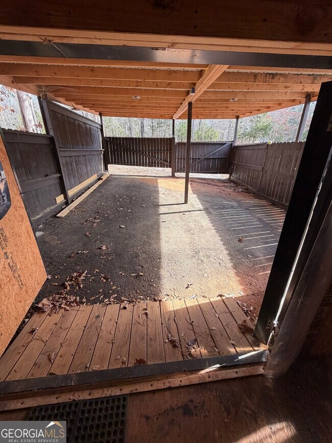 Building Photo - 430 Bethany Rd