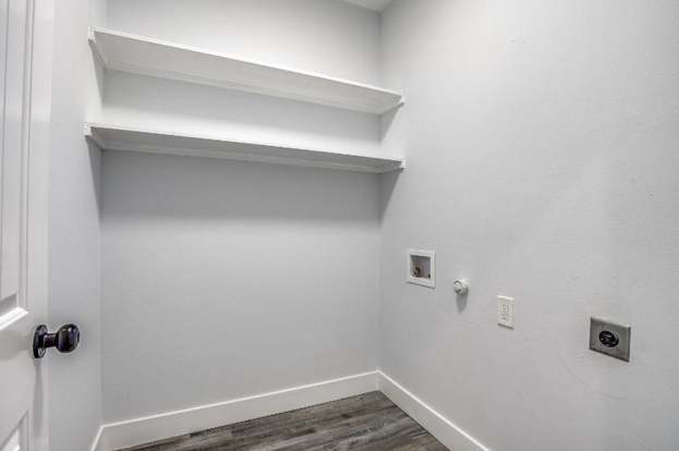 Building Photo - 3105 Spencer St