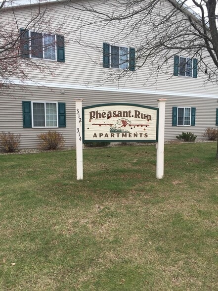 Interior Photo - Pheasant Run Apartments - Waupaca