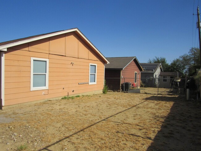 Building Photo - 335 Redfish Dr