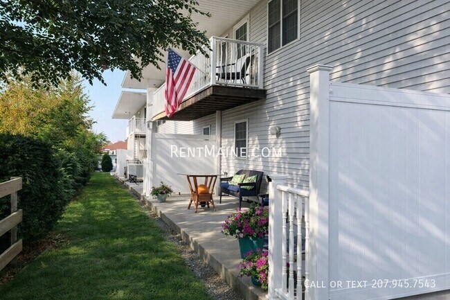 Building Photo - 33 Burleigh Rd