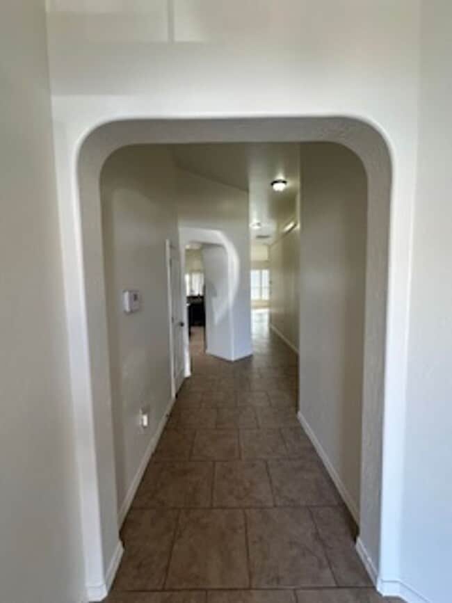 Building Photo - 4715 Zeno Pl