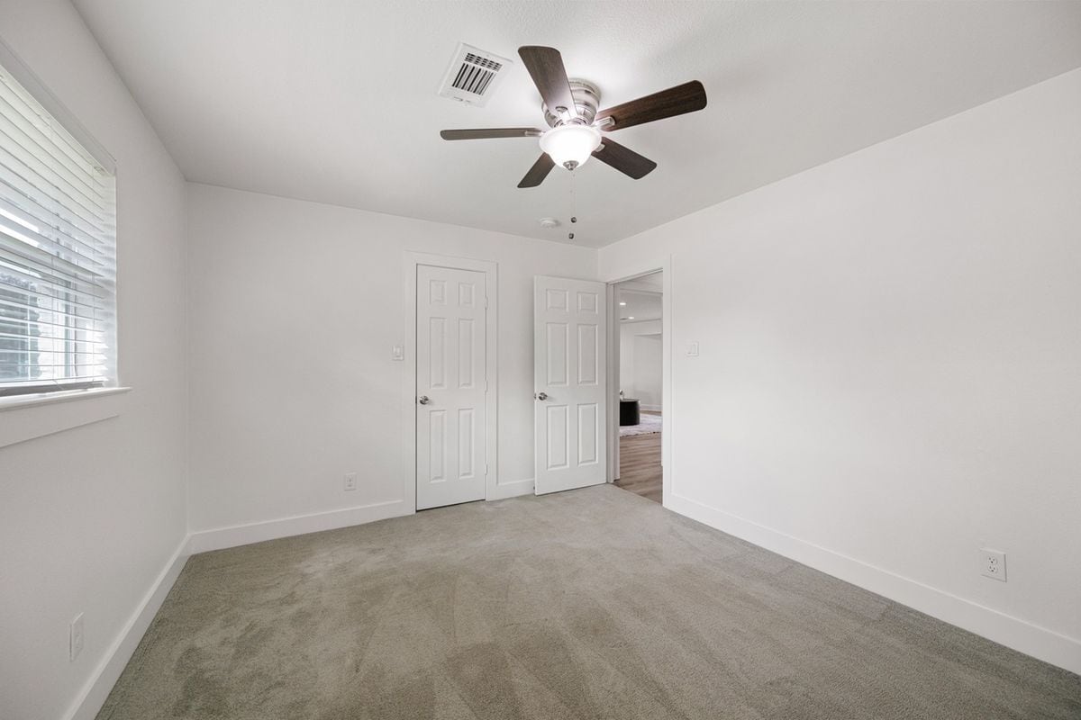 Building Photo - 5538 Yarwell Dr