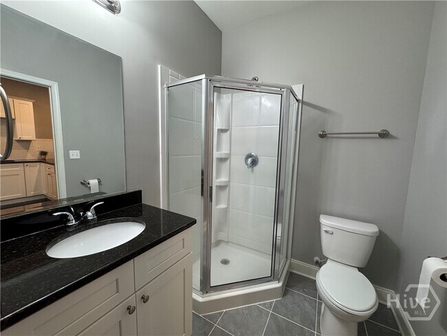 Building Photo - 1270 Binghampton Cir