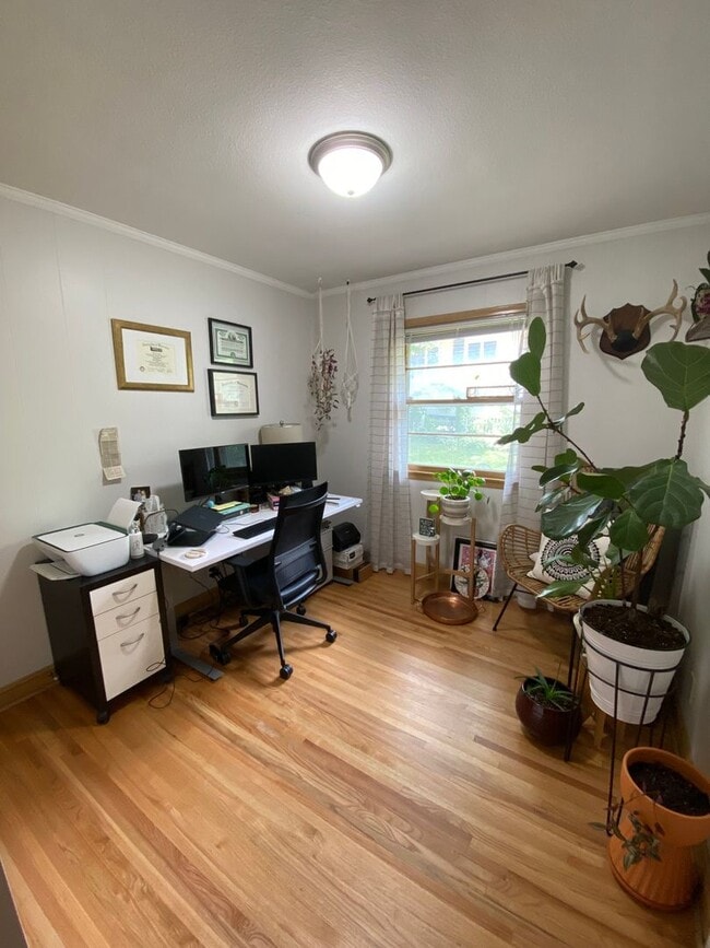 Building Photo - Charming NE Home w/ Two Car Garage