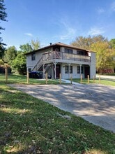 Building Photo - 901 Monroe Ct