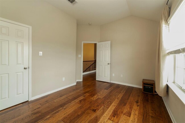 Building Photo - 24427 Ranchwood Springs Ln