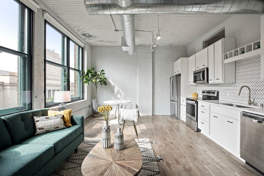 One Bedroom - The Jax