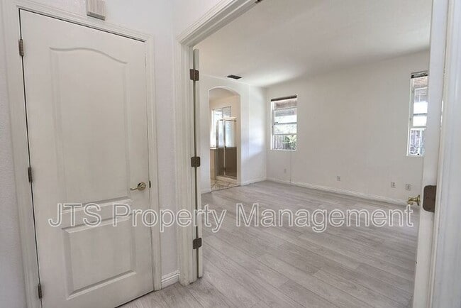 Building Photo - 7817 Westbourne Way