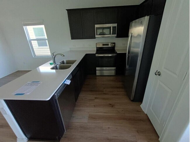 Building Photo - 100 Tugboat Annie Wy