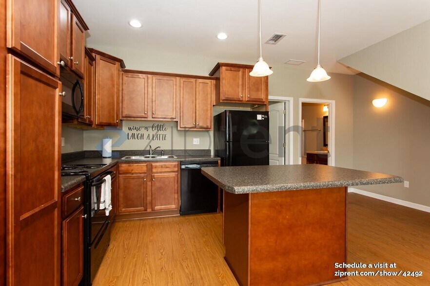 Building Photo - 3352 Fort Collins Ln