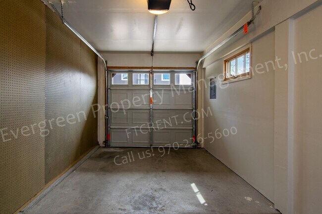 Building Photo - Spacious Loft in Old Town Fort Collins
