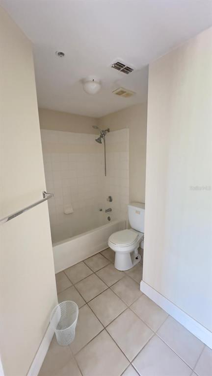 Building Photo - 2598 Robert Trent Jones Dr